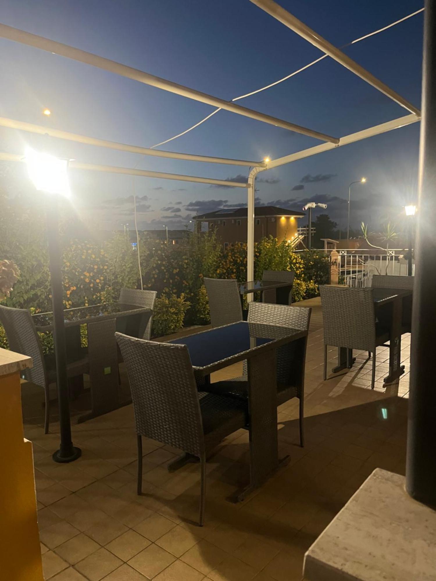Residenza De Luca Apartment トロペーア エクステリア 写真